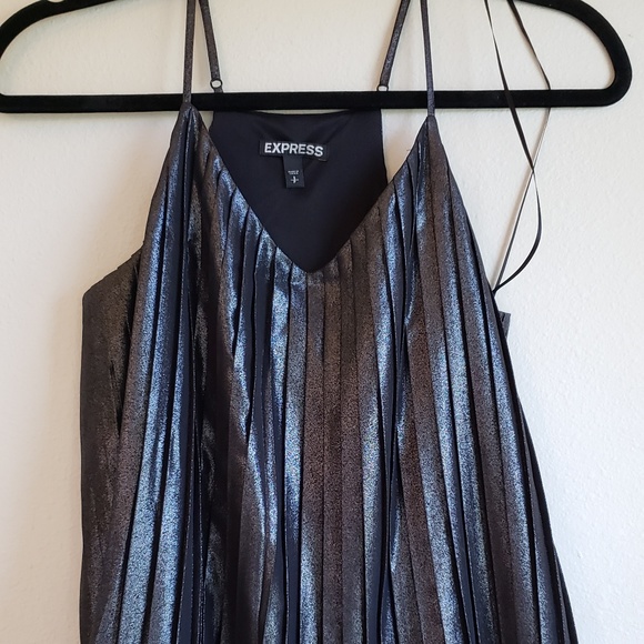 💜Express Blouse - Picture 1 of 7